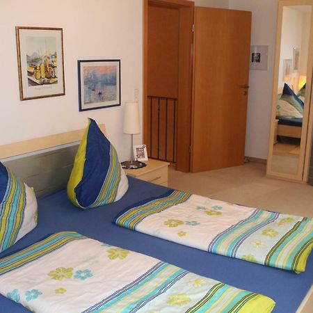 Faehrhaus Ferienwohnung Сарбург Екстериор снимка