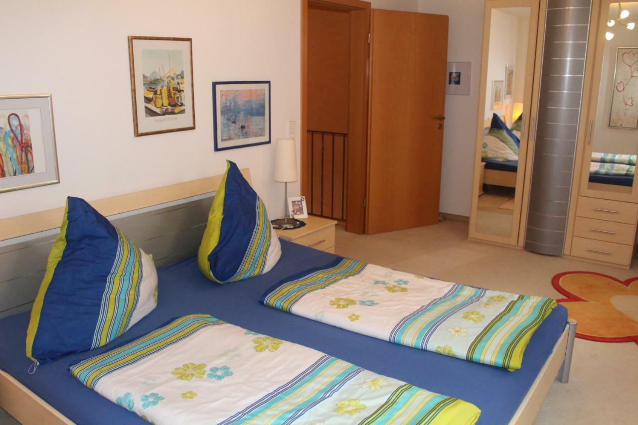 Faehrhaus Ferienwohnung Сарбург Екстериор снимка